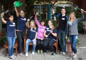 Read more about the article Volunteers from Deloitte Help out in our Garden