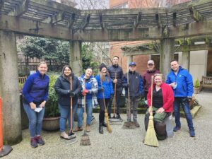 Read more about the article Thanks to Volunteers, the Courtyard Garden get Spring Maintenance Work early this year
